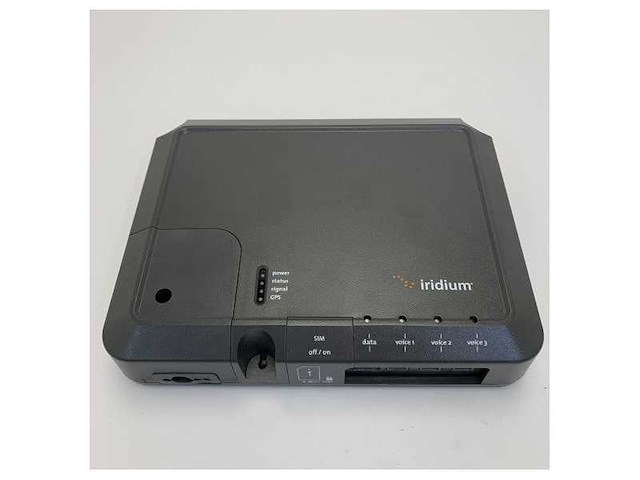 Iridium pilot below decks communication kit with phones - afbeelding 3 van  9