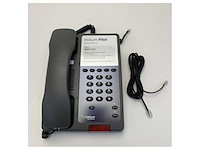 Iridium pilot below decks communication kit with phones - afbeelding 5 van  9