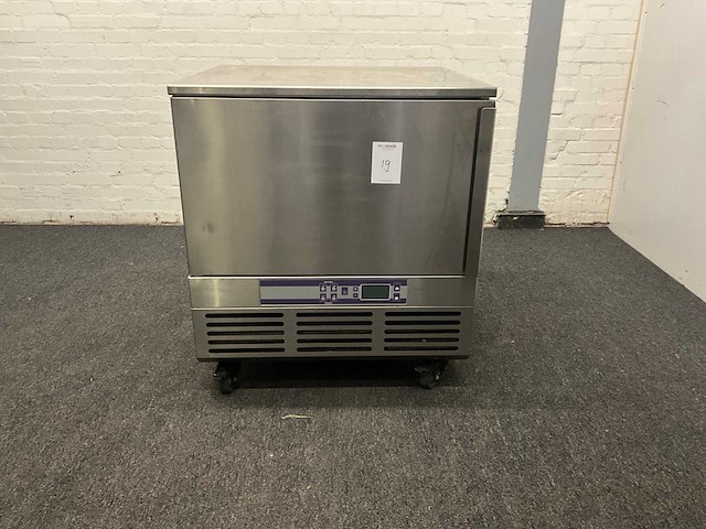 Irinox blast chiller - afbeelding 3 van  9