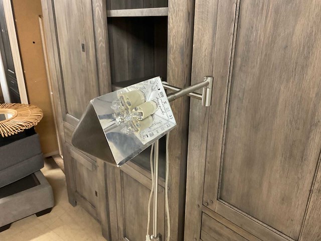 Iro vloerlamp - afbeelding 8 van  8