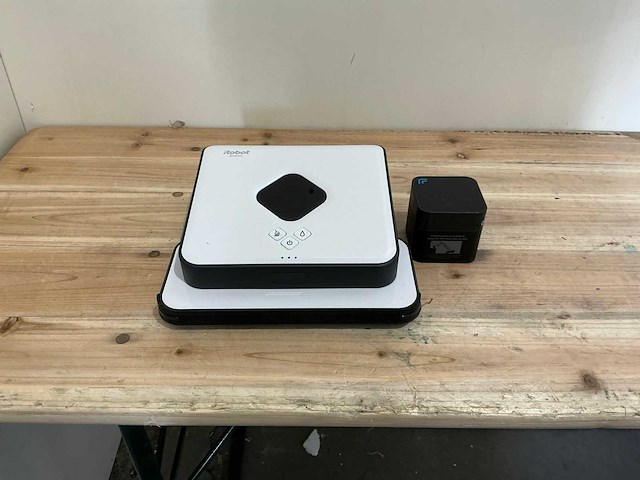 Irobot braava 390t robotstofzuiger - afbeelding 1 van  8
