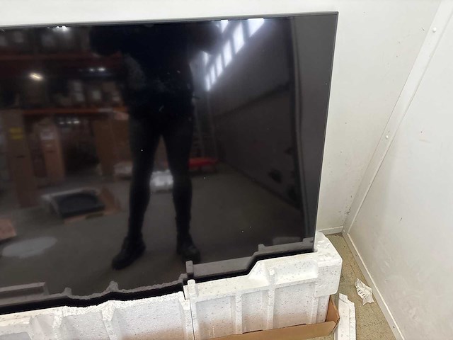 Irobot roomba combo r1138 – robotstofzuiger & dweilrobot wifi | samsung qe75q64dau – qled 4k smart tv 75 inch - afbeelding 2 van  4