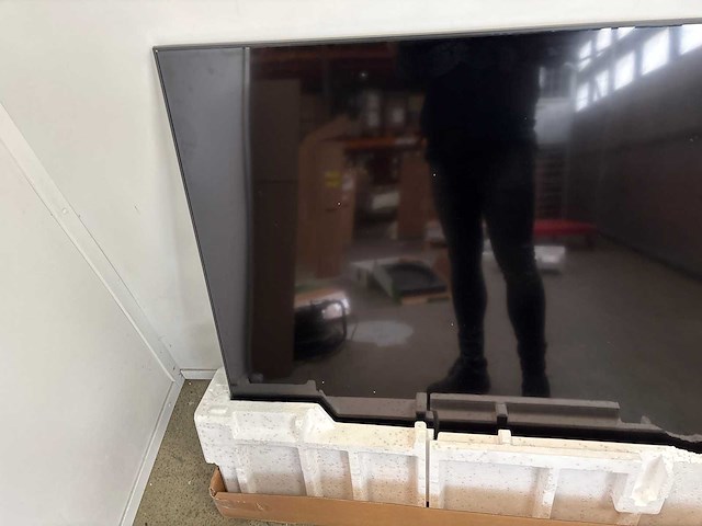 Irobot roomba combo r1138 – robotstofzuiger & dweilrobot wifi | samsung qe75q64dau – qled 4k smart tv 75 inch - afbeelding 3 van  4