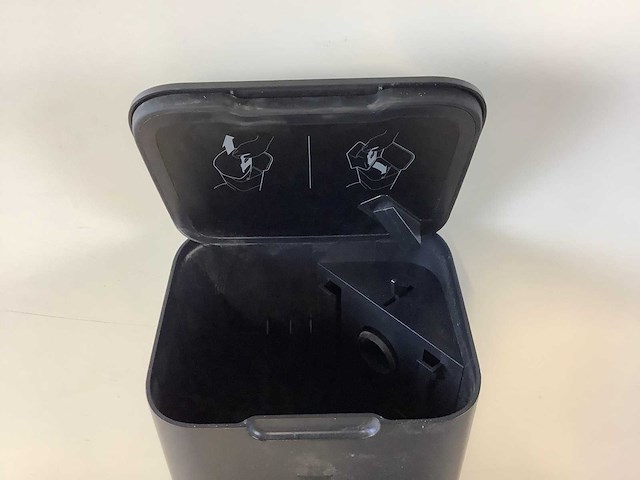 Irobot roomba i8 robotstofzuiger - afbeelding 4 van  8