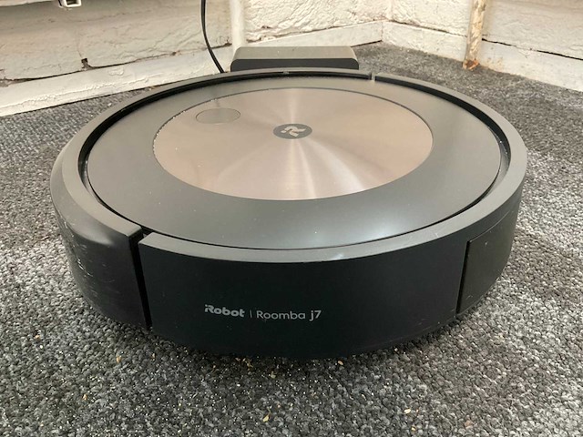 Irobot roomba j7 robotstofzuiger - afbeelding 1 van  6