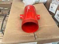 Irritec coated pipe red 3” x 3” 2 × 3/4” female thread meststofinjectie-/fertigatie-unit behuizing (48x) - afbeelding 3 van  6