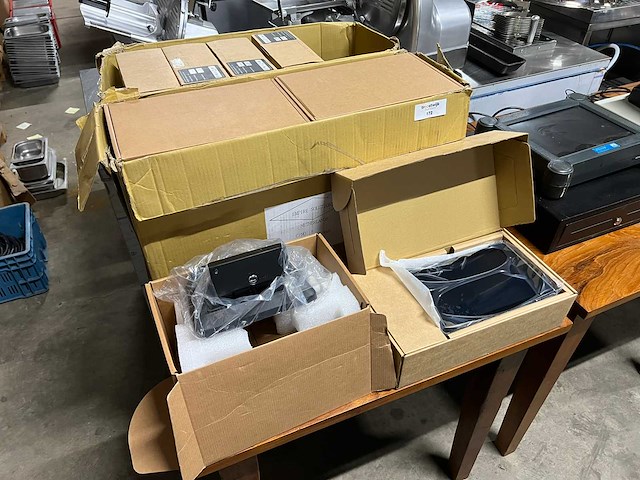 Iruggy f10 - bestel tablet - kassa (5x) - afbeelding 1 van  6