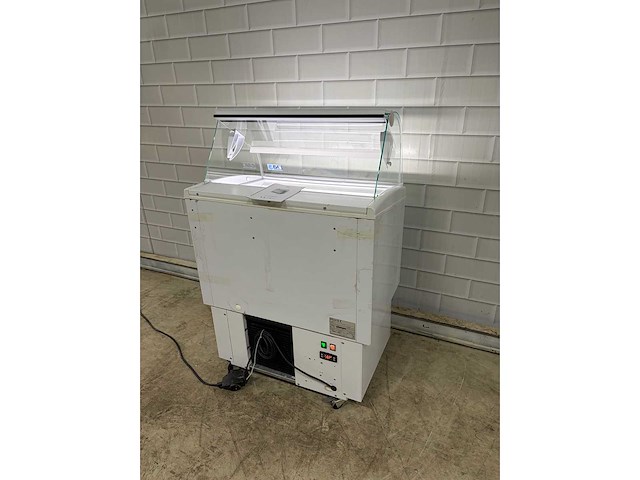 Isa - gel eco fiji - schepijs vitrine mobiel geremd ongebruikt - afbeelding 3 van  7