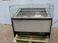Isa italy ijsvitrine model vetrinati kelly zonder koelmotor - afbeelding 2 van  9