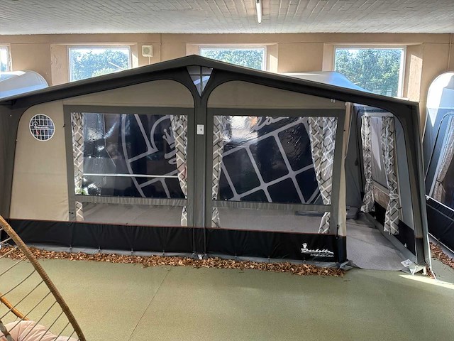 Isabella ambassador dawn voortent (900/915-925/940 cm) - afbeelding 11 van  14