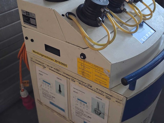 Iscar-etm - 2007 - ind 2007 - inductieverwarmer - afbeelding 10 van  14