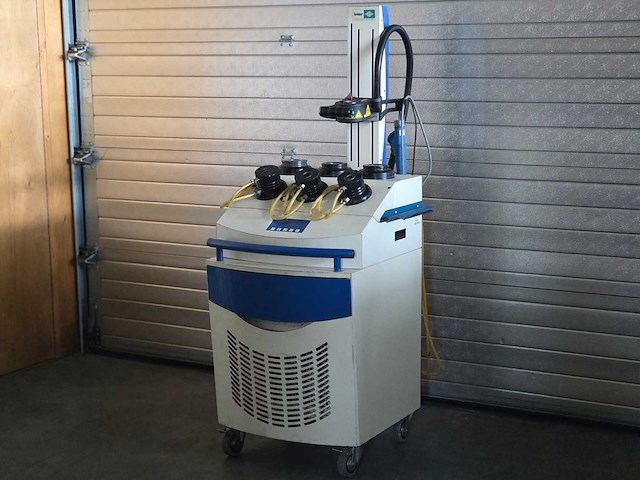 Iscar-etm - 2007 - ind 2007 - inductieverwarmer - afbeelding 2 van  14