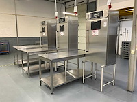 Iseco energis 12 réverible regenereerkast met tafel (3x)