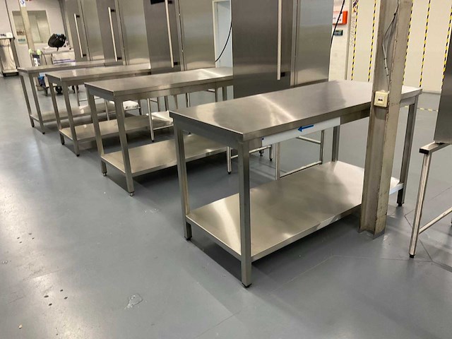 Iseco energis 12 réverible regenereerkast met tafel (4x) - afbeelding 5 van  14