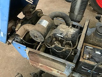 Iseiki t 1210 minitractor - afbeelding 2 van  15