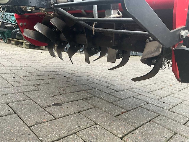 Iseki 1410 minitractor - afbeelding 7 van  19