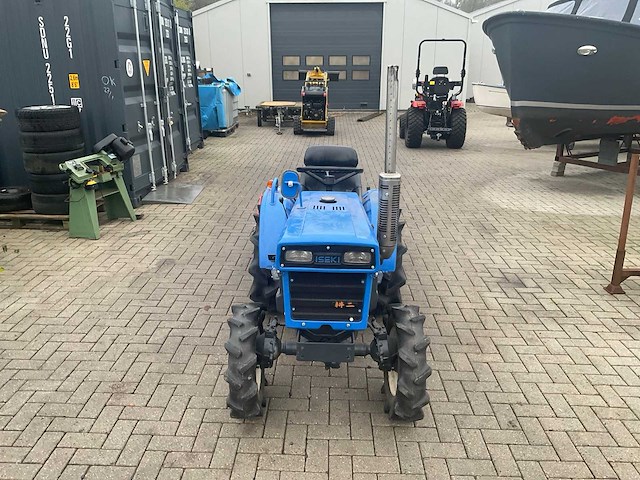 Iseki 1410 minitractor - afbeelding 12 van  19