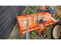 Iseki 315 minitractor met diverse aanbouwdelen en aanhanger - afbeelding 7 van  26