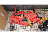 Iseki 315 minitractor met diverse aanbouwdelen en aanhanger - afbeelding 13 van  26
