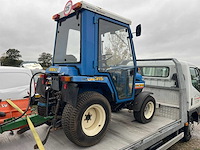Iseki 315 minitractor met diverse aanbouwdelen en aanhanger - afbeelding 18 van  26