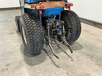 Iseki 320 compacttractor - afbeelding 6 van  6