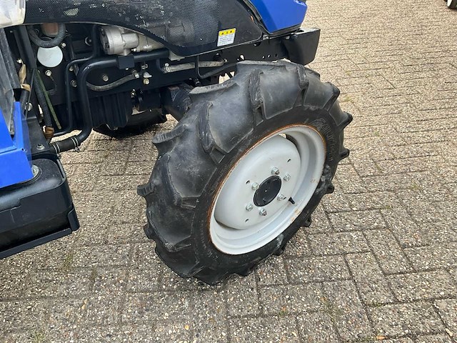 Iseki gaes nt25 minitractor - afbeelding 16 van  24