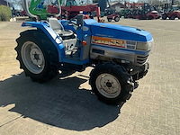 Iseki geas 33 vierwielaangedreven mini landbouwtractor - afbeelding 6 van  18