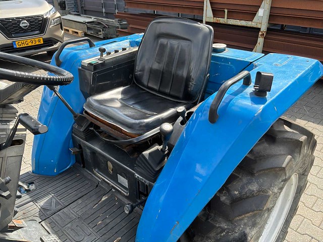 Iseki h-dx minitractor - afbeelding 3 van  16