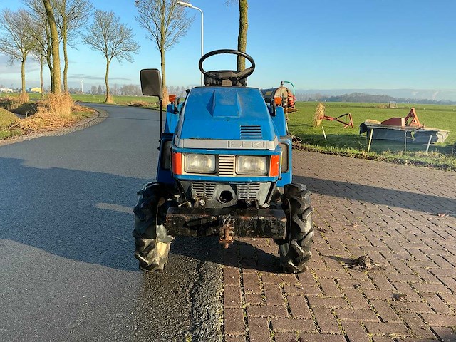 Iseki landhope 125 vierwielaangedreven landbouwtractor - afbeelding 4 van  25