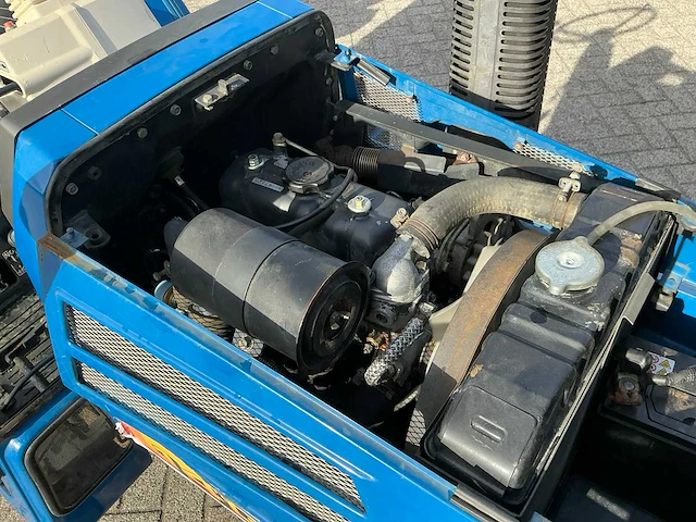 Iseki landhope 140 ( 4wd ) minitractor - afbeelding 14 van  14