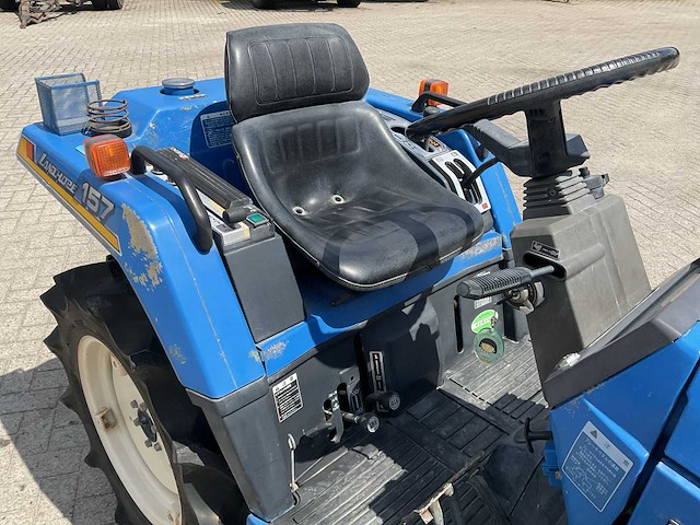 Iseki landhope 157 minitractor - afbeelding 4 van  16