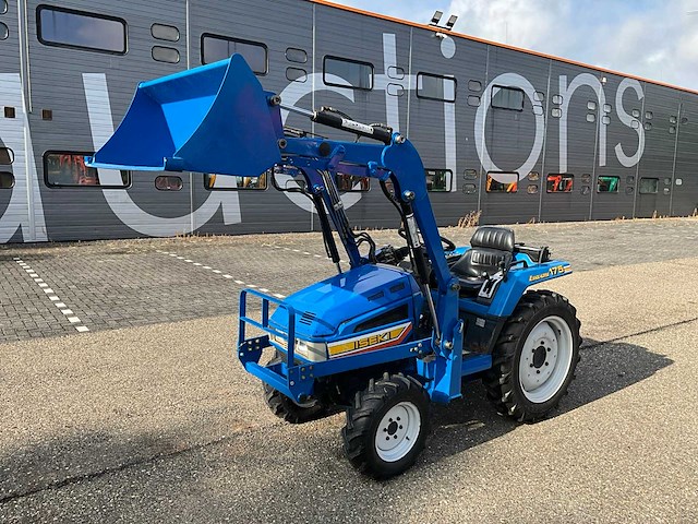 Iseki landhope 175 4wd minitractor met voorlader - afbeelding 12 van  28