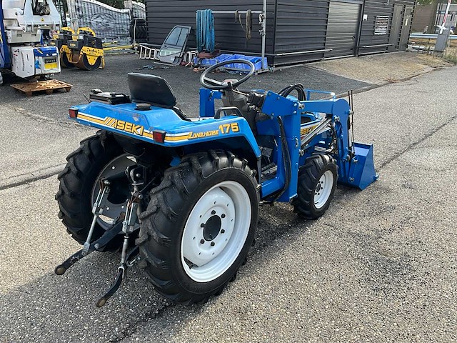 Iseki landhope 175 4wd minitractor met voorlader - afbeelding 25 van  28