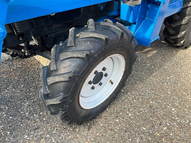 Iseki landhope 175 4wd minitractor met voorlader - afbeelding 2 van  28