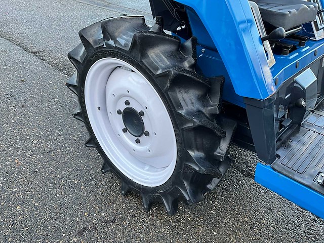 Iseki landhope 180 4wd minitractor txh-48-v - afbeelding 3 van  24