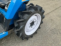 Iseki landhope 217 4wd minitractor met voorlader - afbeelding 4 van  28