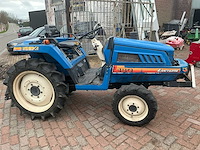 Iseki landhope tu180f smalspoor- en compacttractor - afbeelding 19 van  25