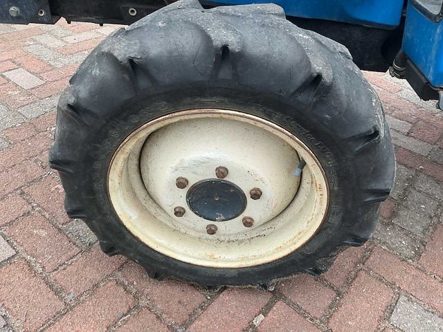 Iseki landhope tu180f smalspoor- en compacttractor - afbeelding 23 van  25