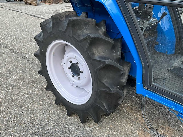 Iseki landleader 295 vierwielaangedreven landbouwtractor - afbeelding 3 van  37