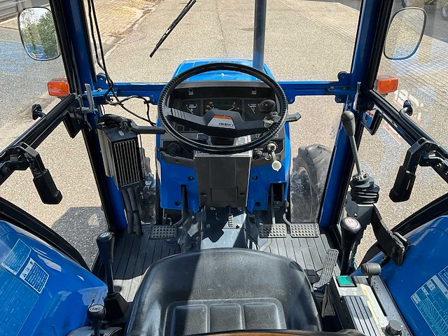 Iseki landleader 295 vierwielaangedreven landbouwtractor - afbeelding 15 van  37