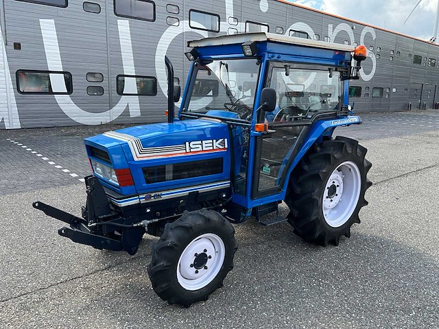 Iseki landleader 295 vierwielaangedreven landbouwtractor - afbeelding 1 van  37