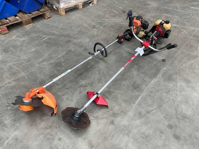 Iseki / procraft bosmaaier (2x) - afbeelding 1 van  4