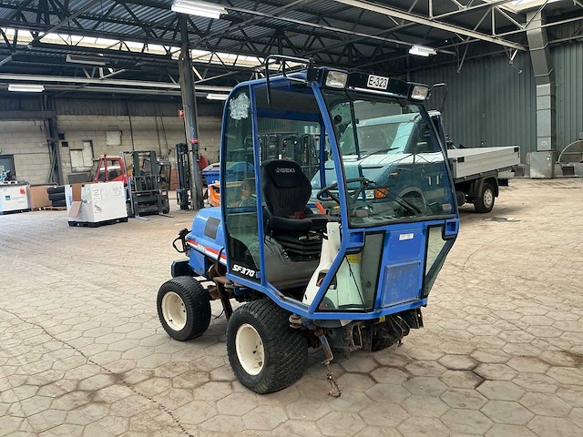 Iseki sf370 maaimachine - afbeelding 5 van  11