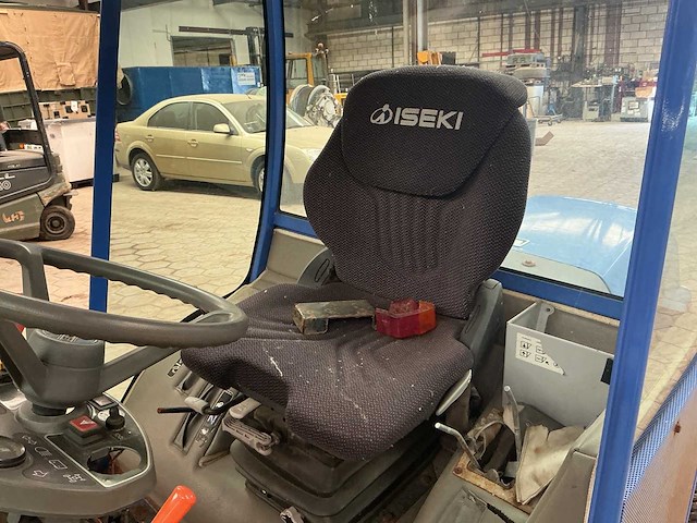 Iseki sf370 maaimachine - afbeelding 9 van  11