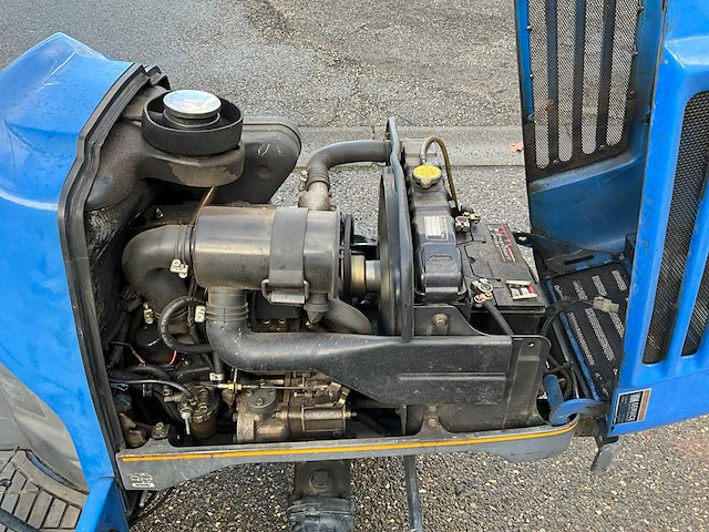 Iseki sial 15 4wd minitractor - afbeelding 13 van  23