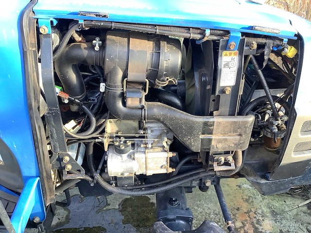 Iseki sial 173 industriële trekker - afbeelding 6 van  9