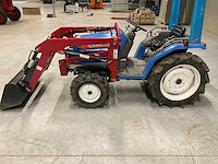 Iseki sial 19 tractor met voorlader - afbeelding 11 van  17