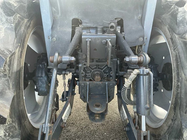 Iseki sial 193 smalspoor- en compacttractor - afbeelding 2 van  19