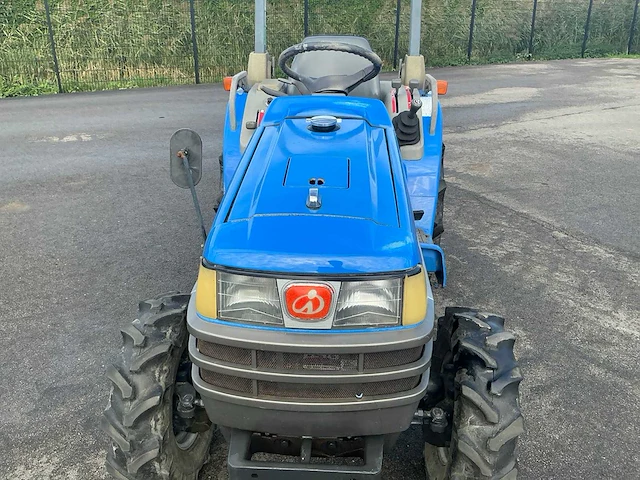 Iseki sial 193 smalspoor- en compacttractor - afbeelding 16 van  19