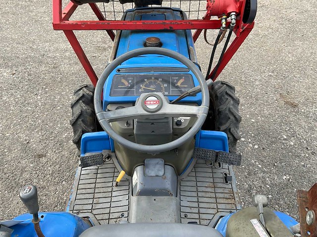 Iseki sial 223 compacttractor - afbeelding 13 van  13